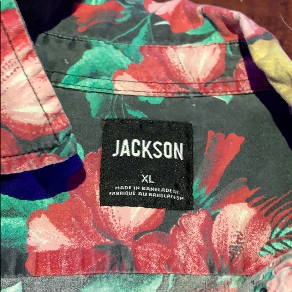 Button up - Picture 3 of 3